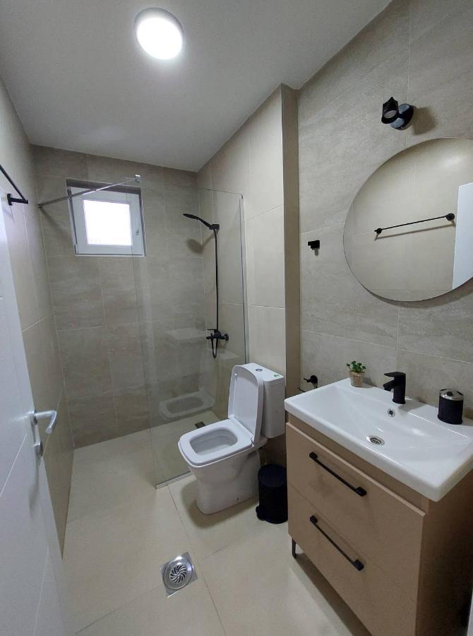 Nautica Apartments&Studios Pestani Bagian luar foto