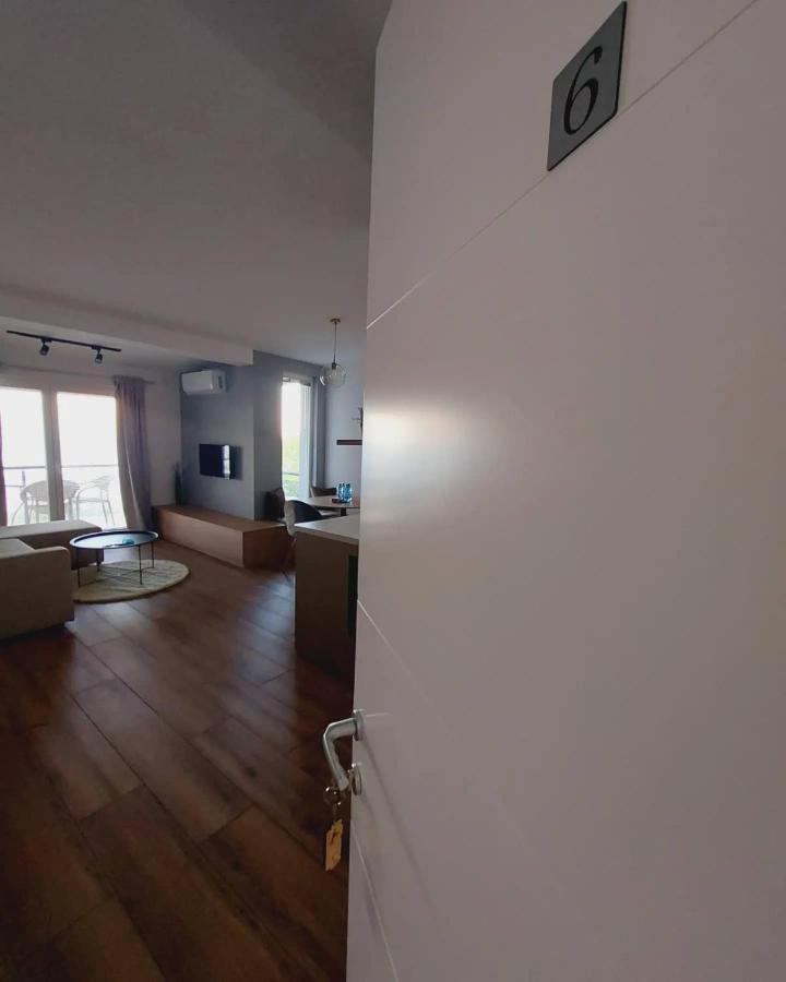 Nautica Apartments&Studios Pestani Bagian luar foto