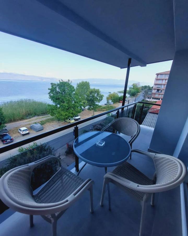 Nautica Apartments&Studios Pestani Bagian luar foto